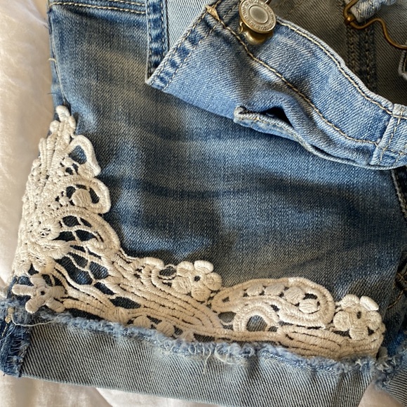 Girls Overall shorts - Picture 3 of 3